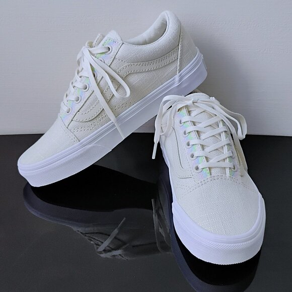 Vans Women's Old Skool Hemp Linen Sneaker in Subtle & Elegant Turtledove - Picture 10 of 12